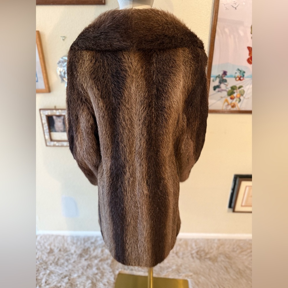 Vintage Fendi *Inspired* Genuine Fur Coat (Small/Medium) - Picture 11 of 16